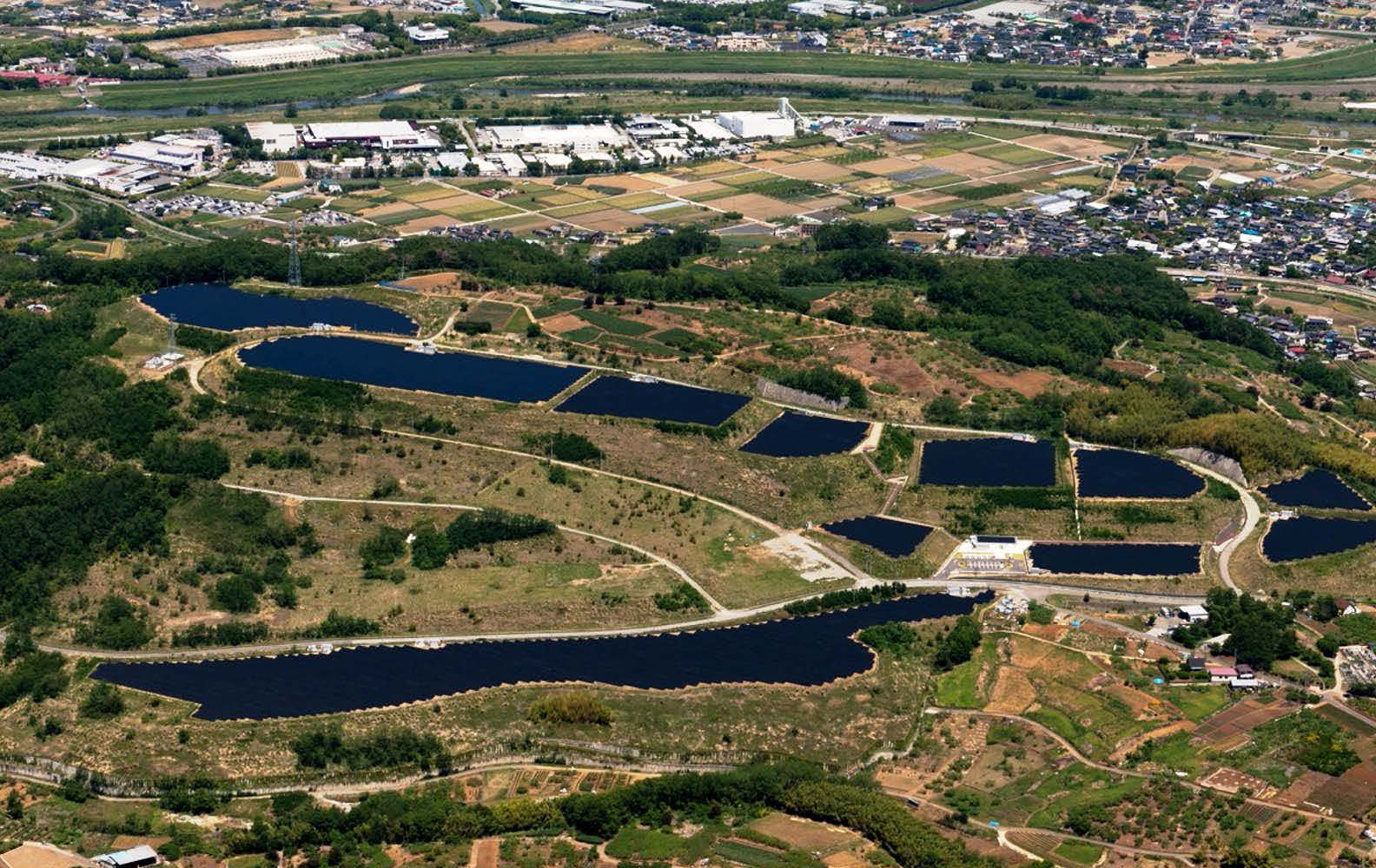 ゆめソーラー館 やまなし・米倉山太陽光発電所のサムネイル写真